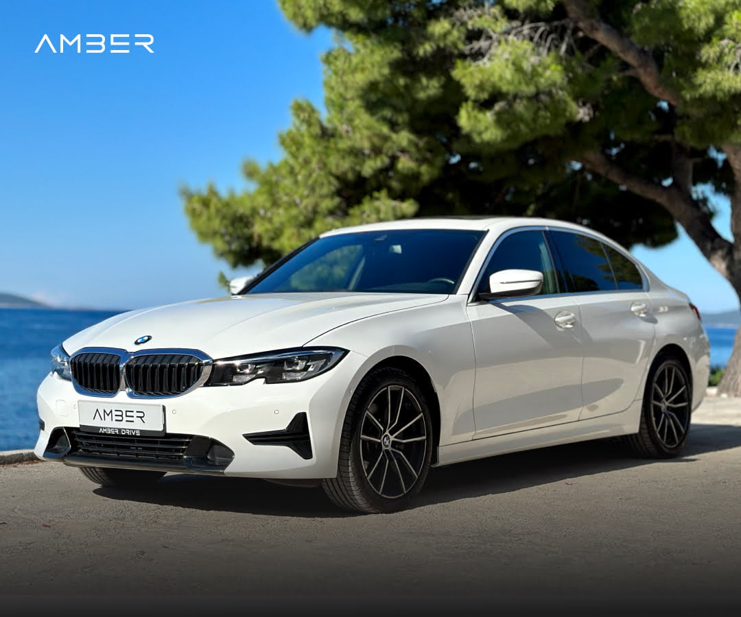 BMW 330i Instagram post - 581