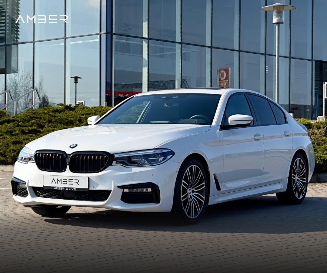 BMW 540i M-Sport Instagram post - 591