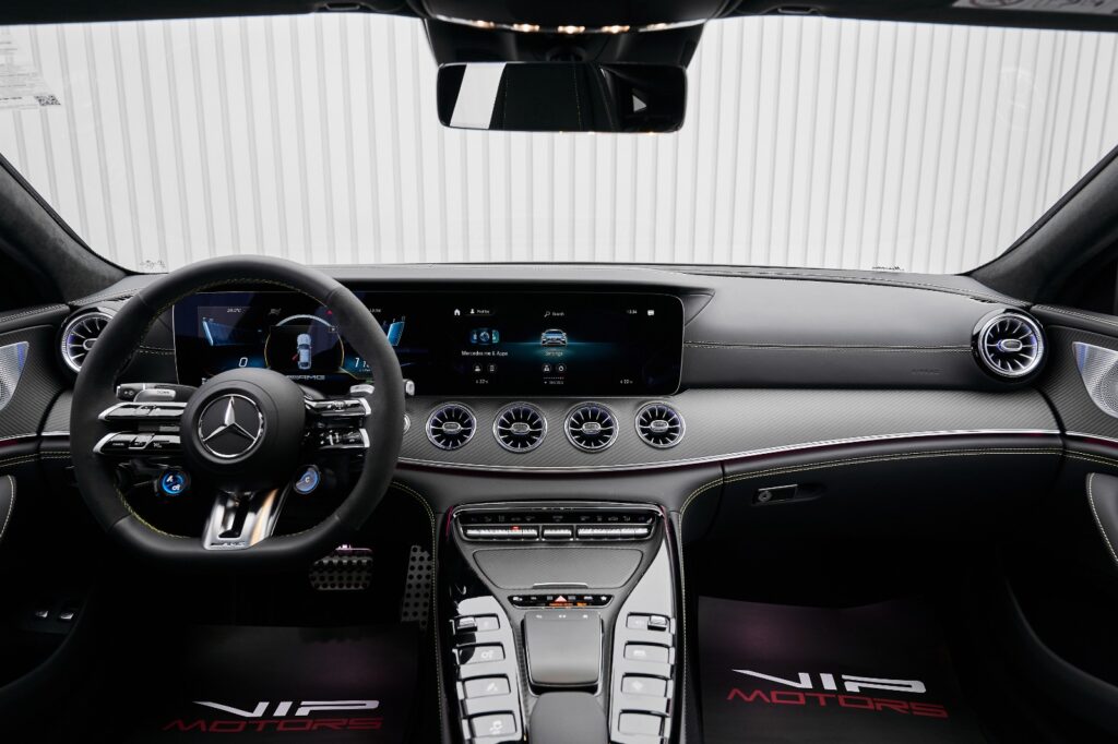 AMG GT 63 S E Peformance Int 3