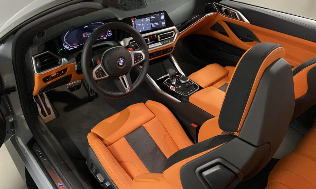 BMW-M4-COMPETITION-CABRIO-INTERNI