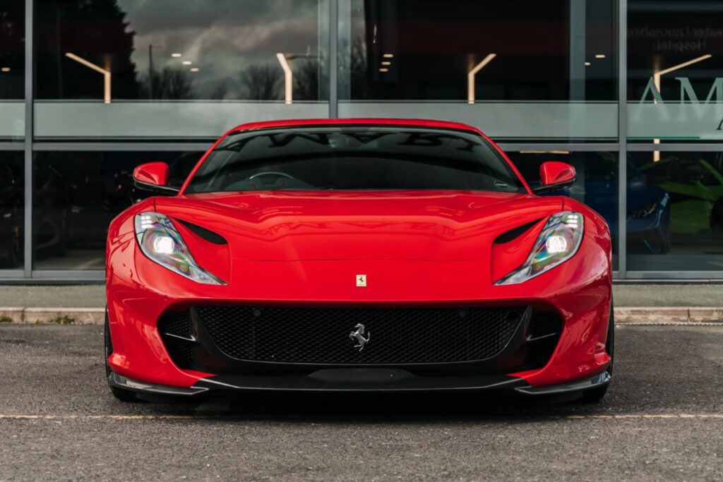 Ferrari 812 Superfast Front 3