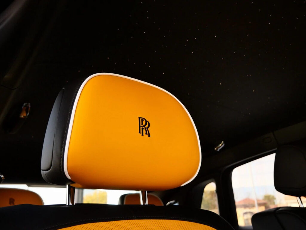 Rolls Royce Ghost White Black Badge Interior 3