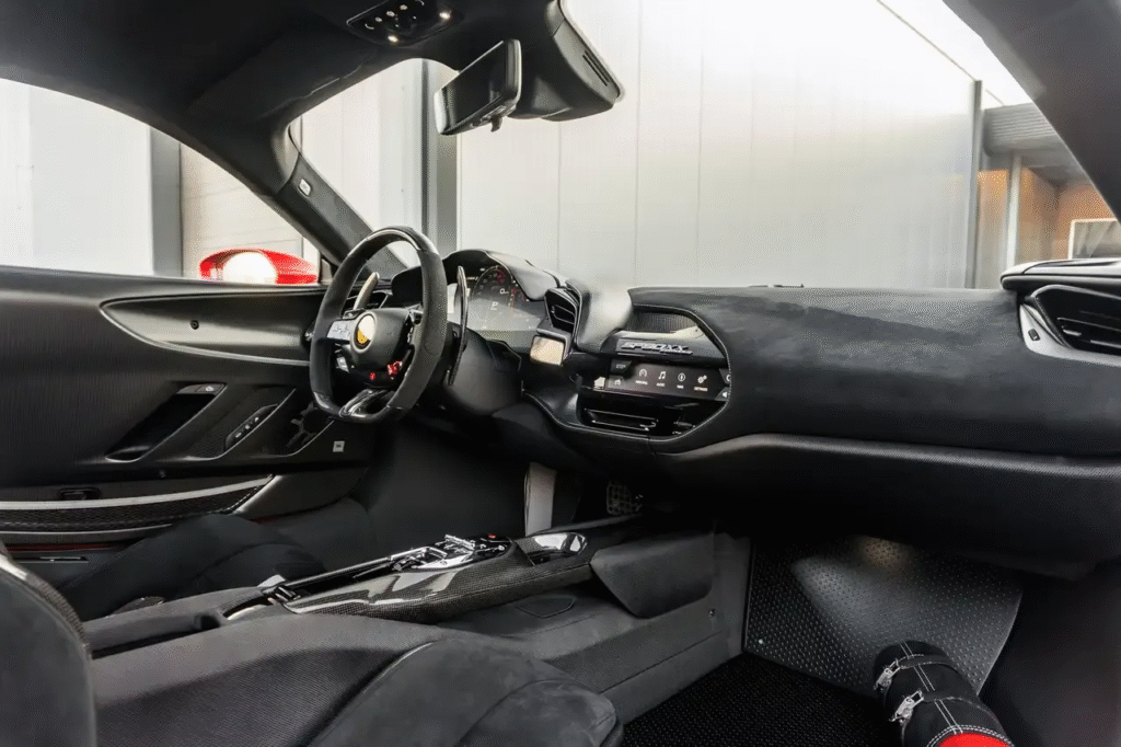 SF90XXStradale Interior 2