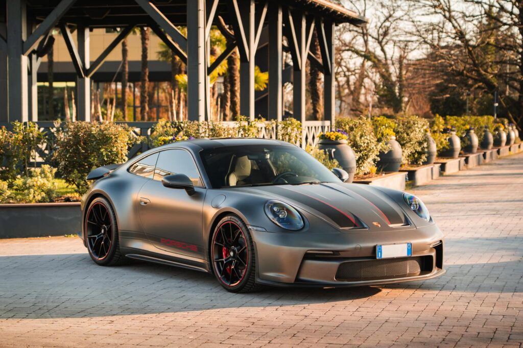 Porsche 911 GT3 Touring Front